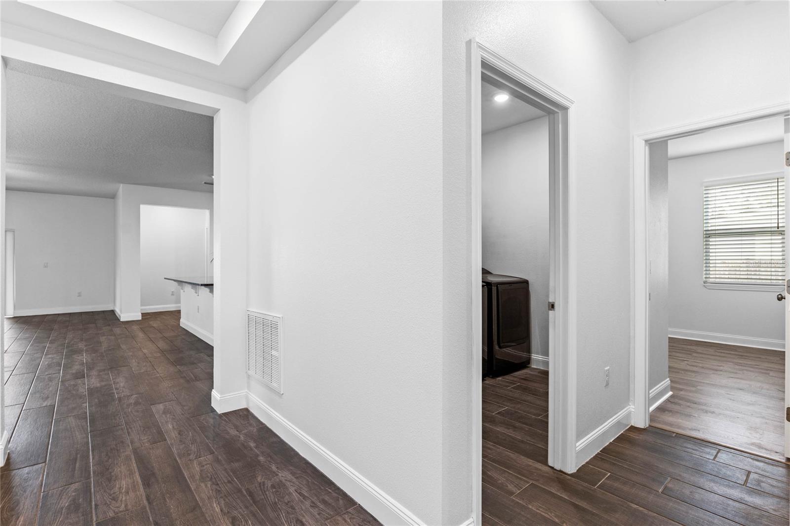 MIRROR LAKE MANOR - Residential Lease