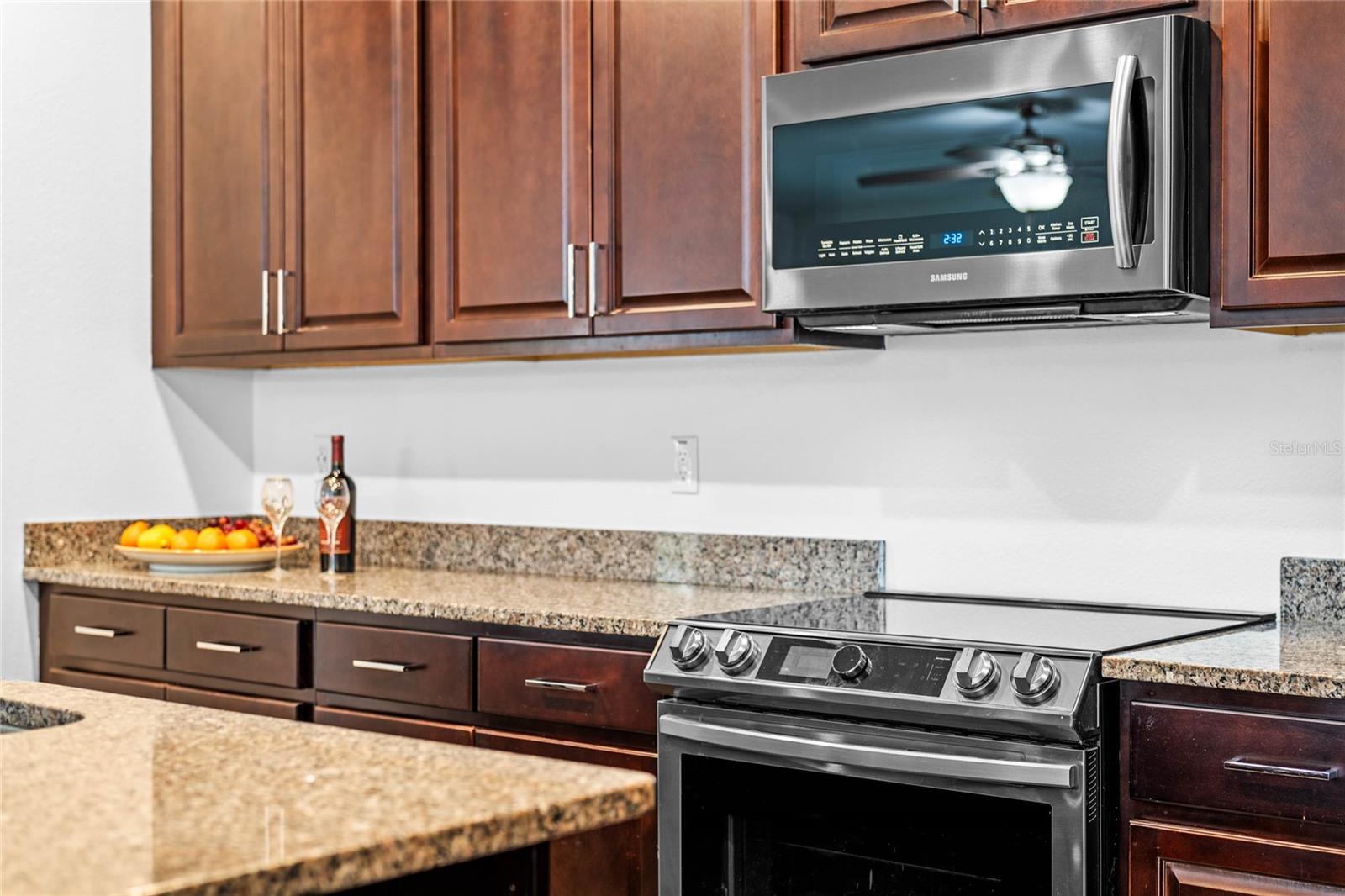MIRROR LAKE MANOR - Residential Lease