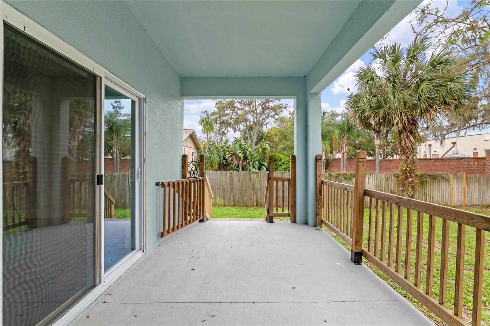 MIRROR LAKE MANOR - Residential Lease
