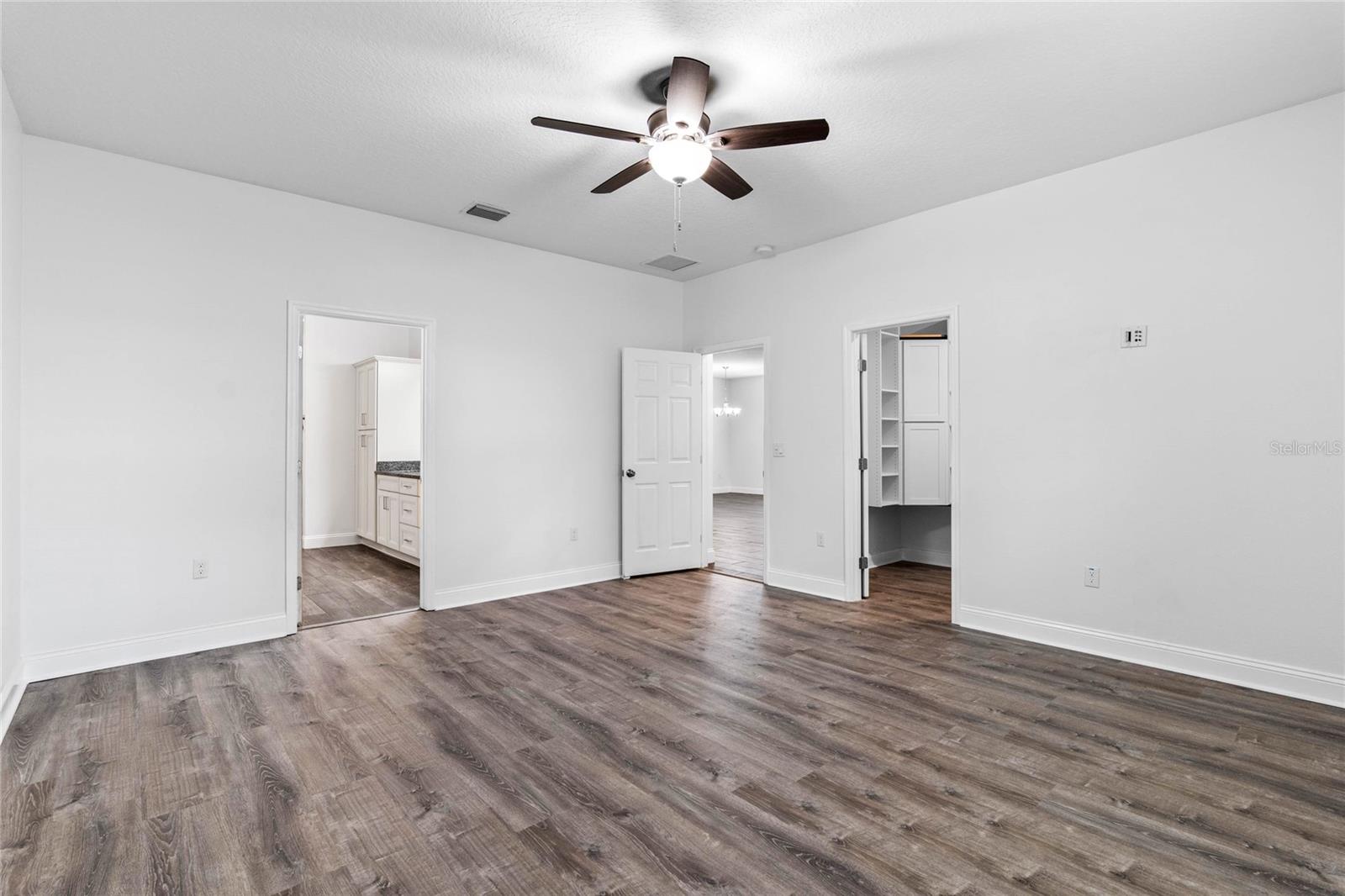 MIRROR LAKE MANOR - Residential Lease