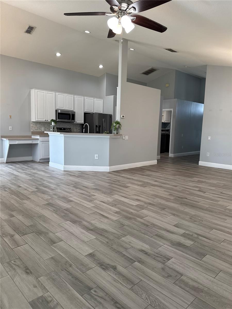 STONEHURST AT STONEFIELD - Residential Lease