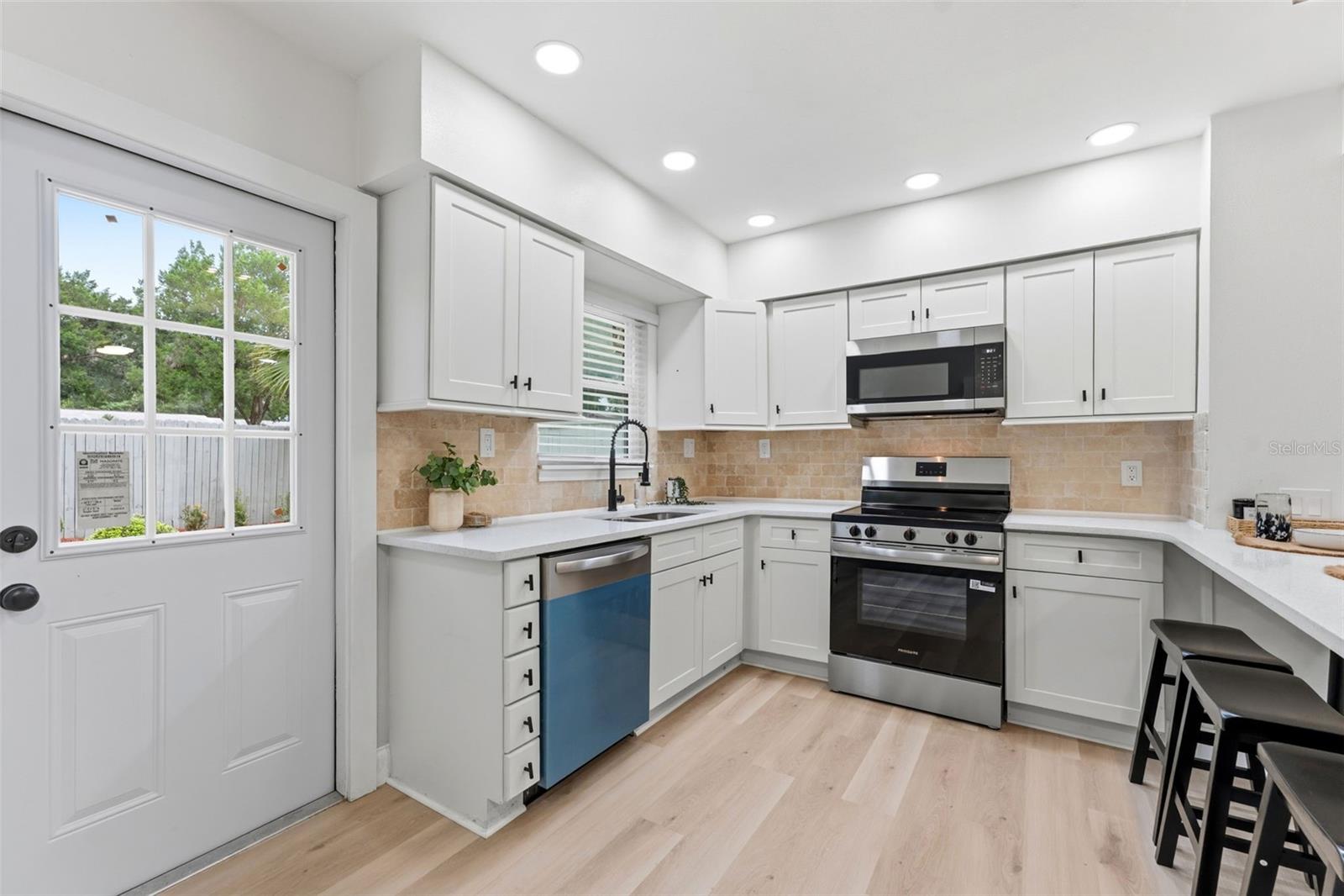 ACREAGE - Residential