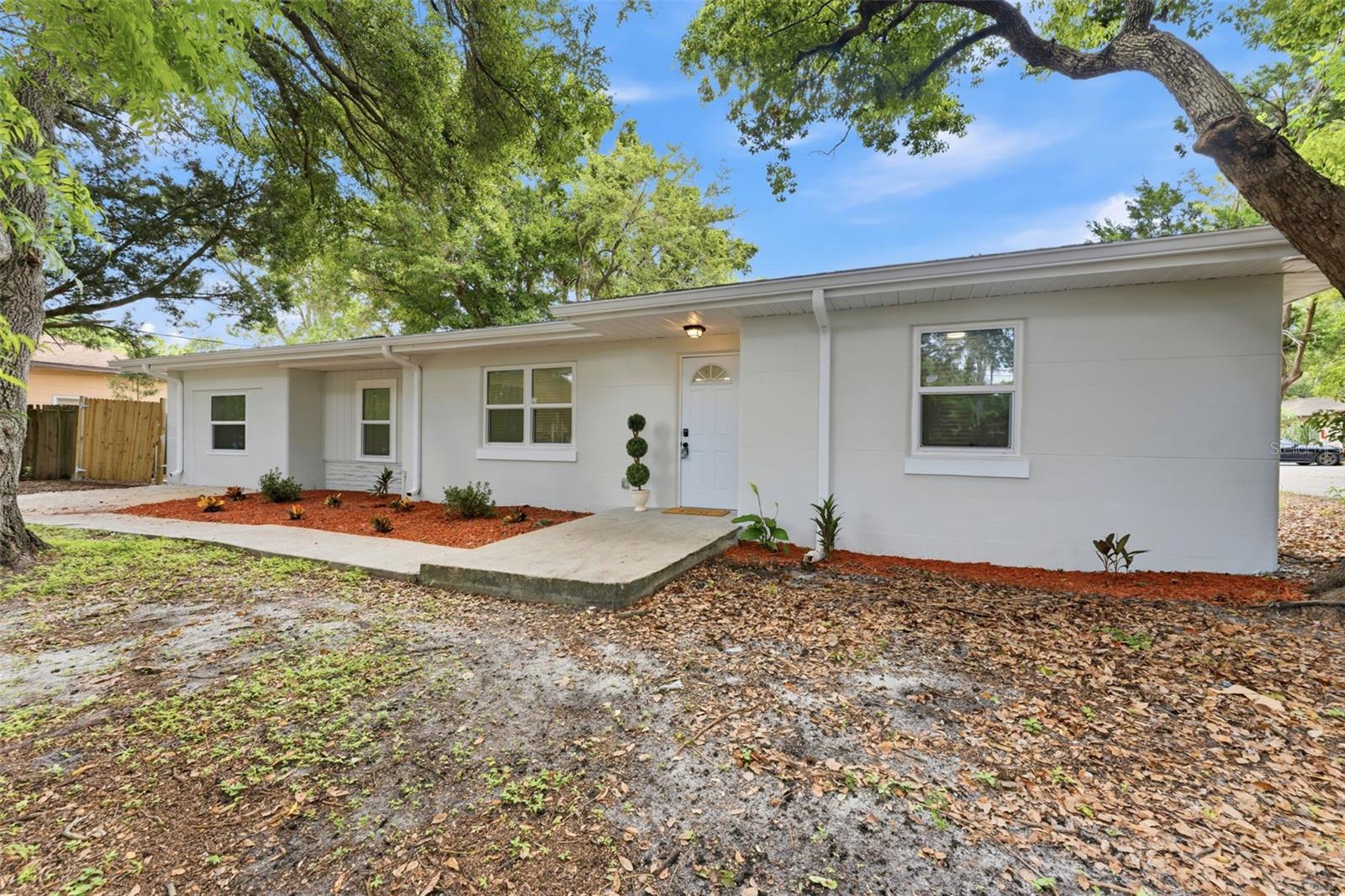 ACREAGE - Residential