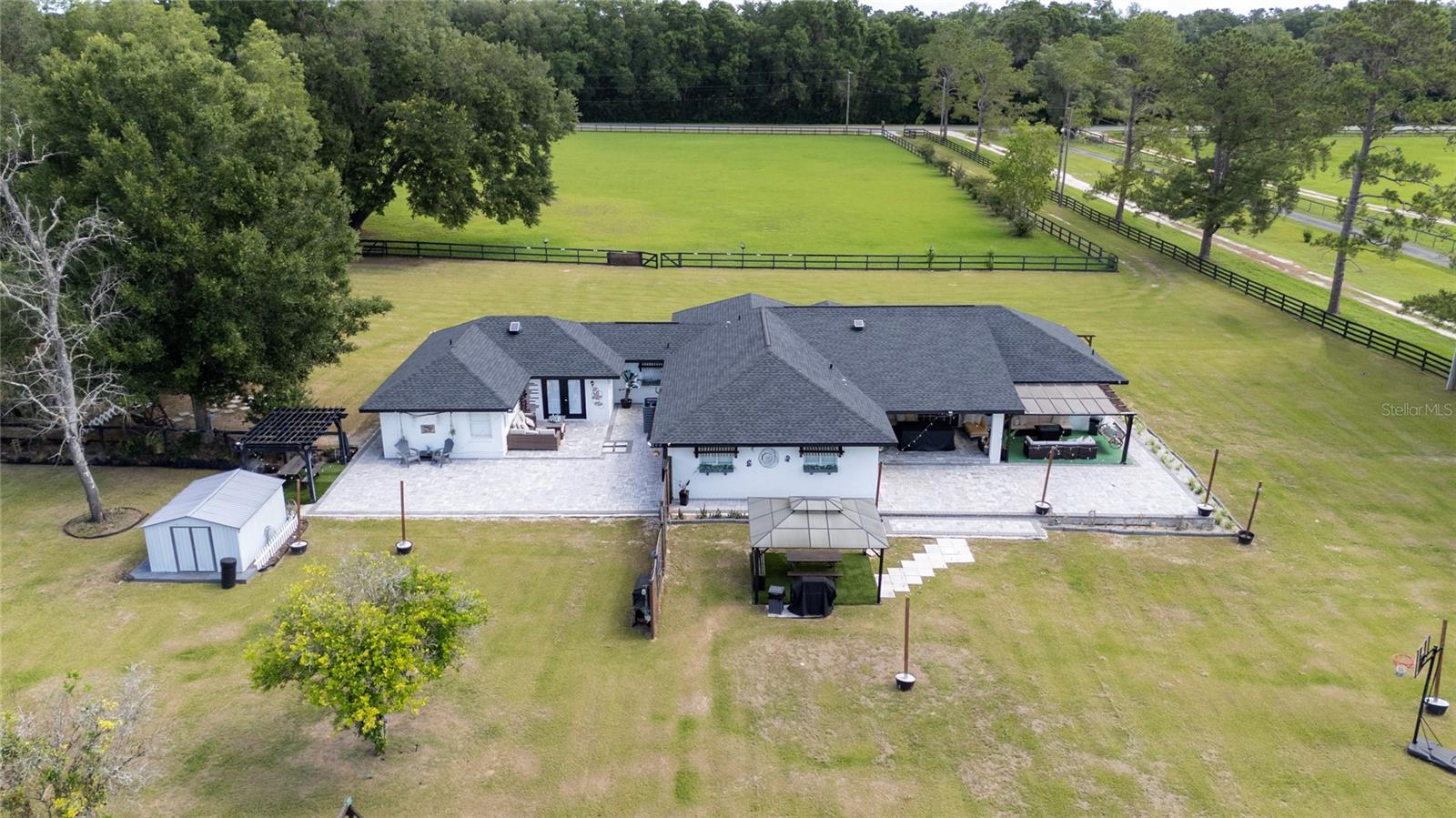 SILVER RANCHES ESTATE - Residential