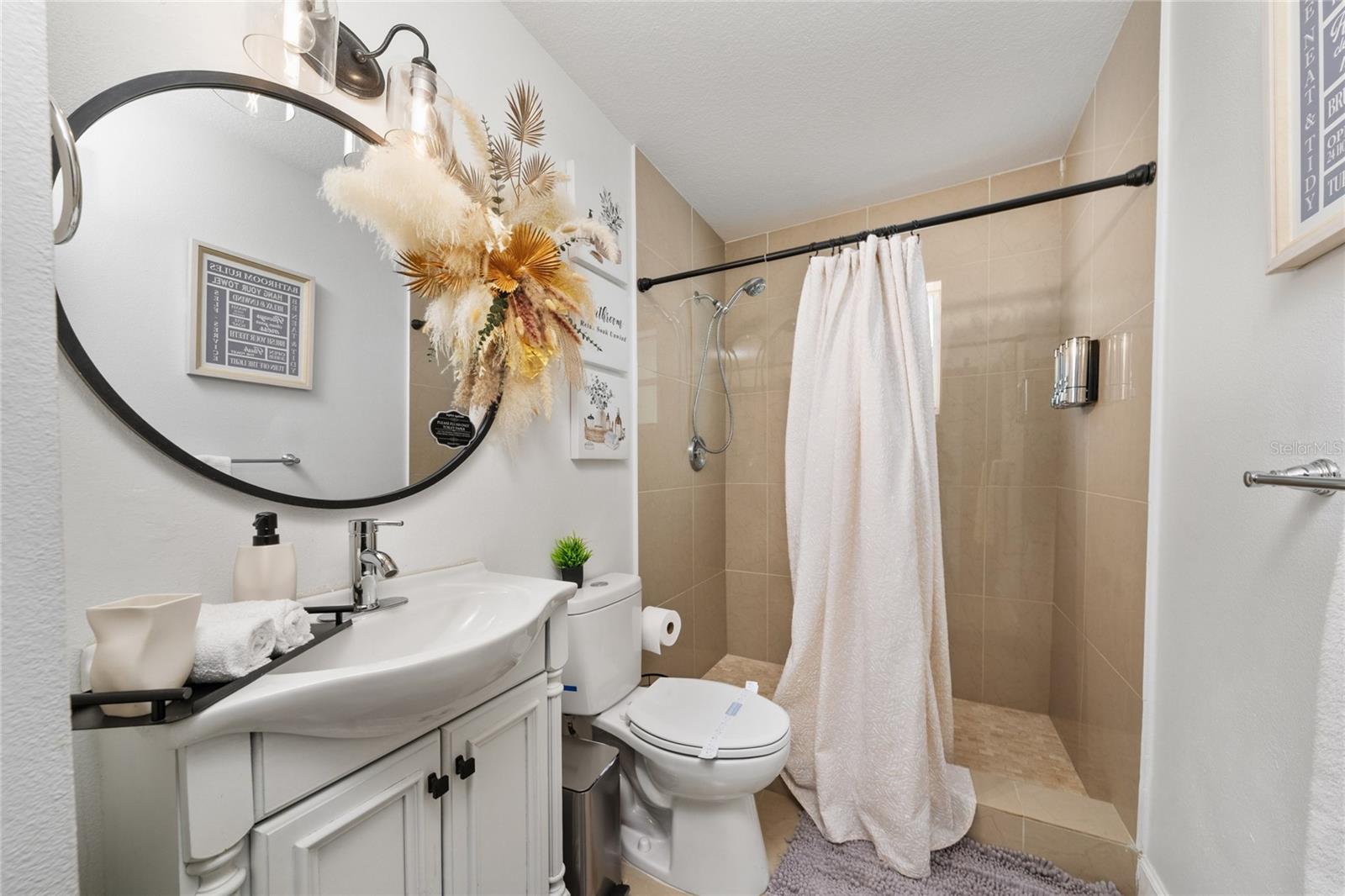 SILVER RANCHES ESTATE - Residential