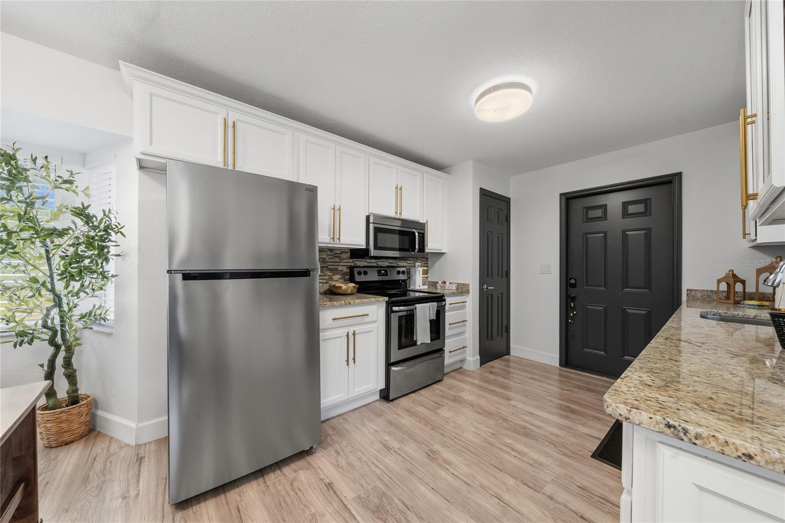 SILVER RANCHES ESTATE - Residential