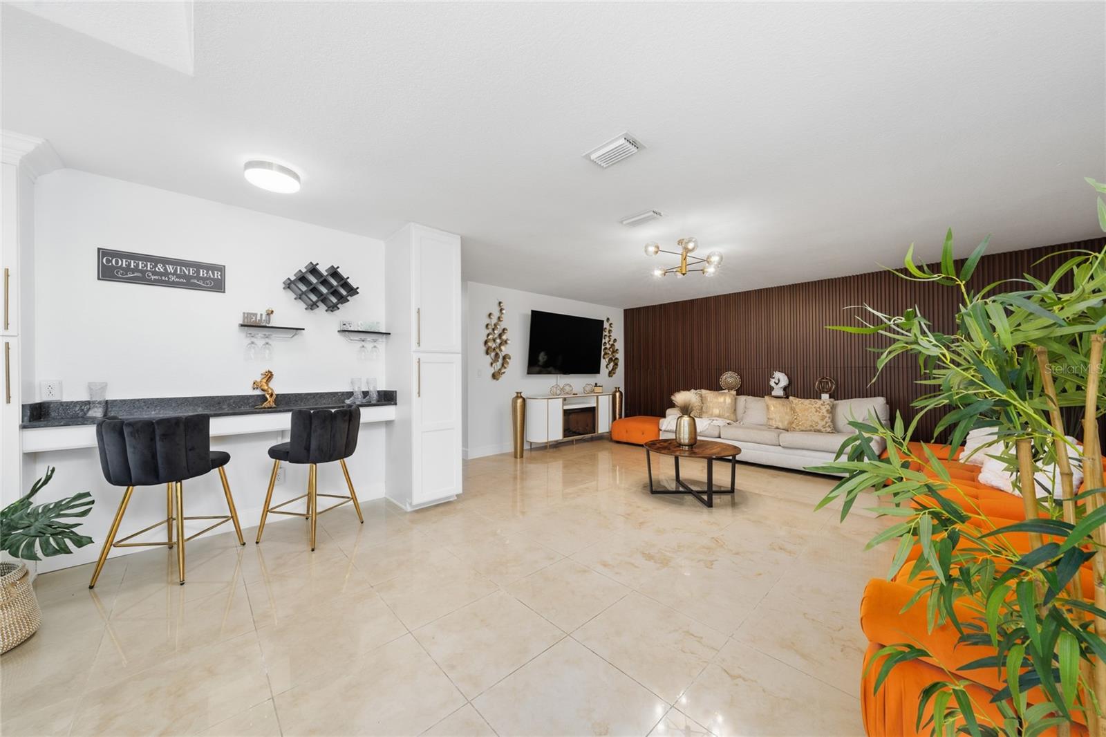SILVER RANCHES ESTATE - Residential