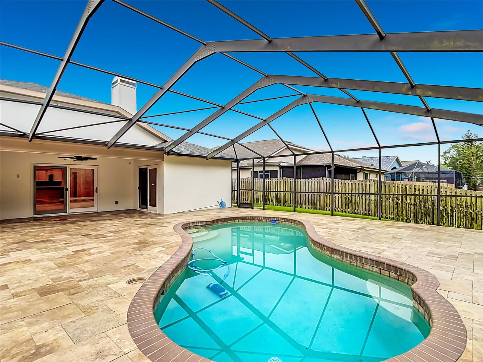 MEADOW POINTE - Residential