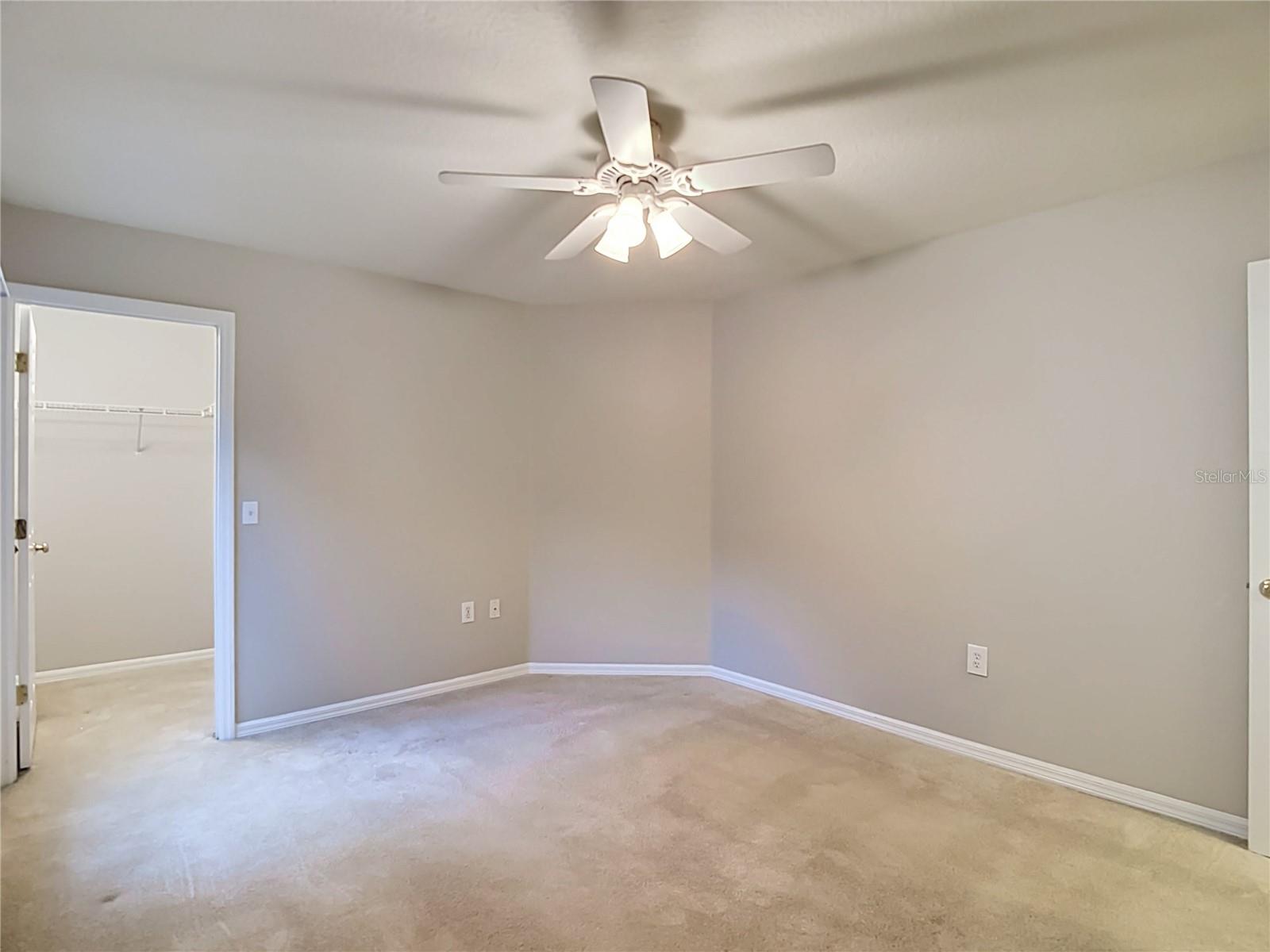 MEADOW POINTE - Residential