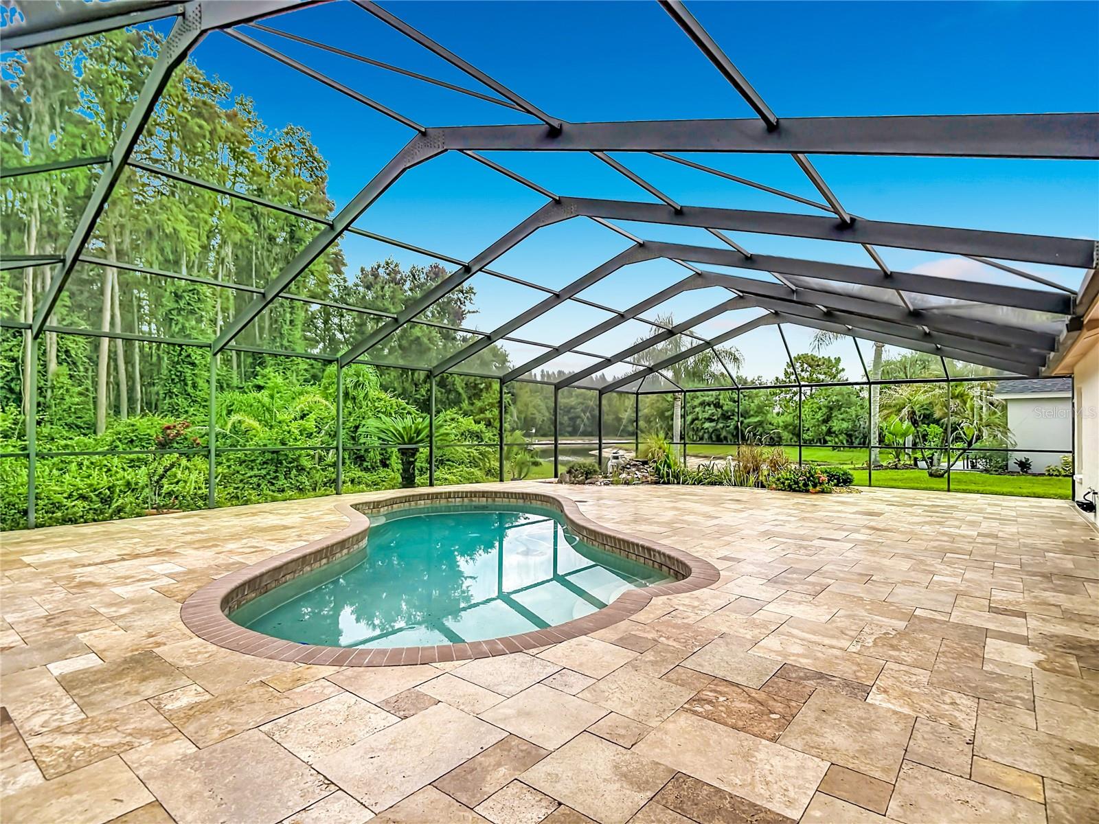 MEADOW POINTE - Residential