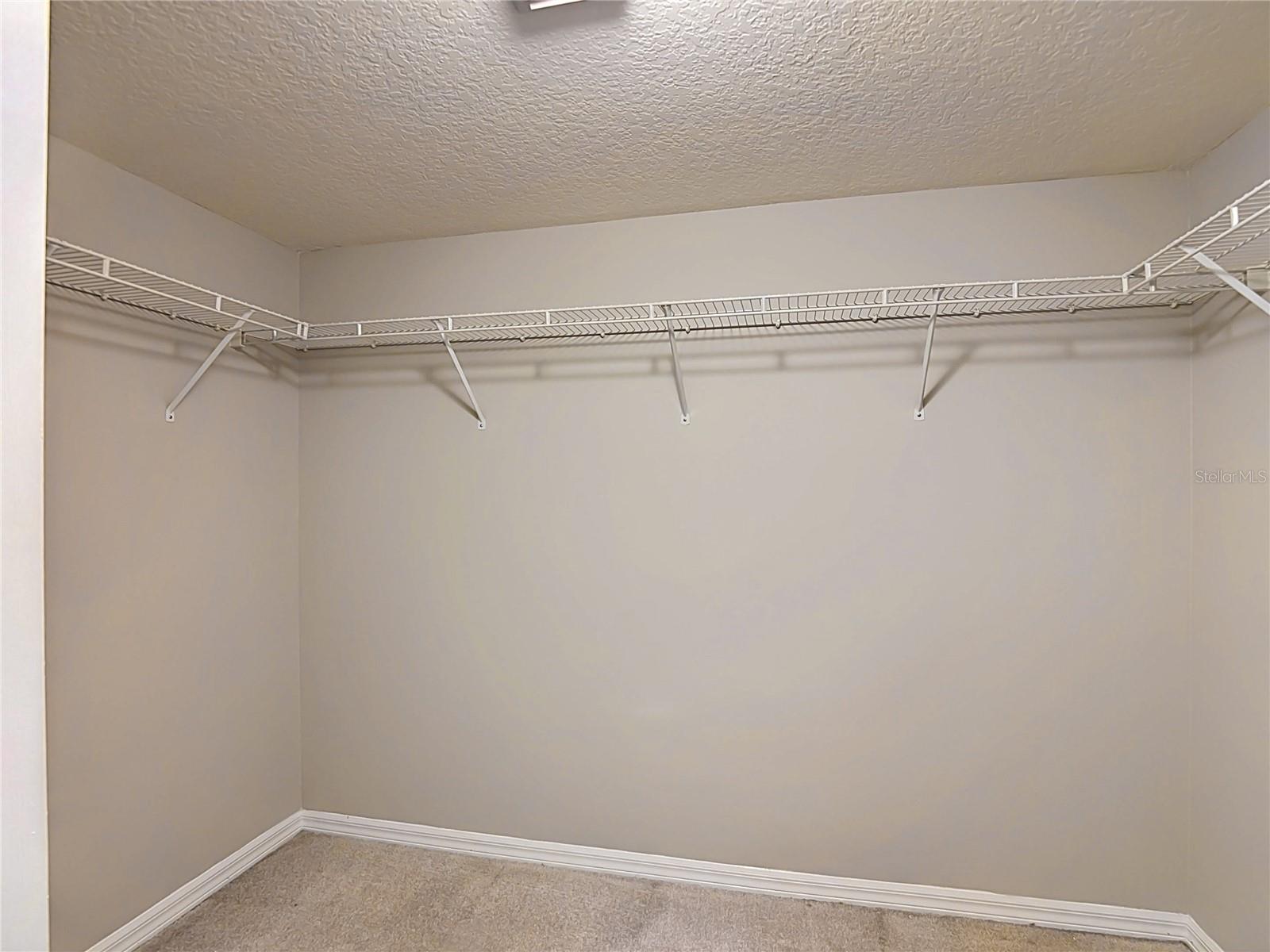 MEADOW POINTE - Residential