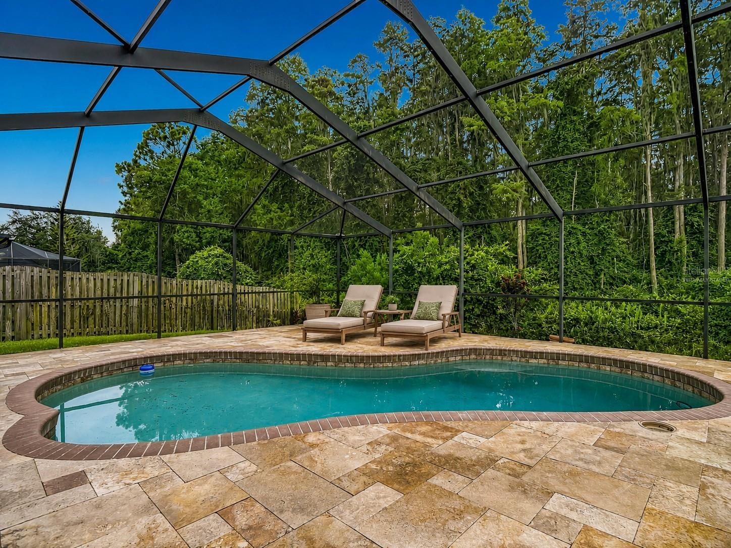 MEADOW POINTE - Residential