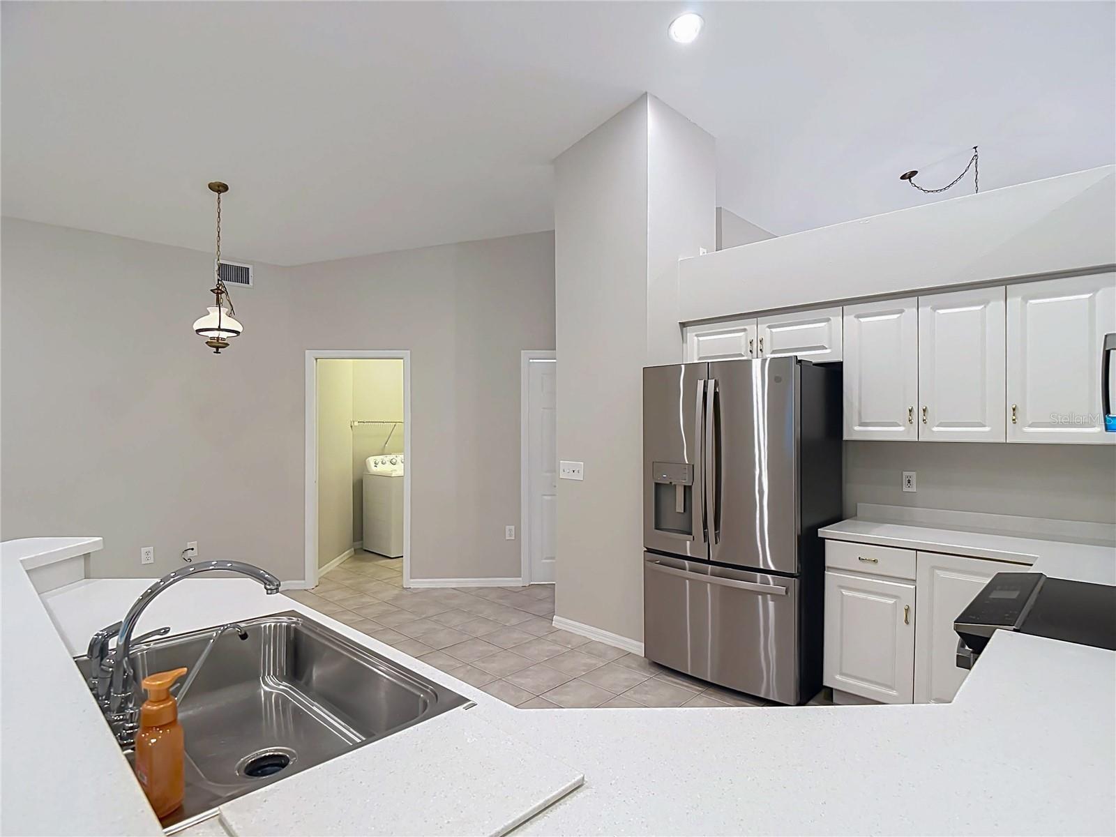 MEADOW POINTE - Residential
