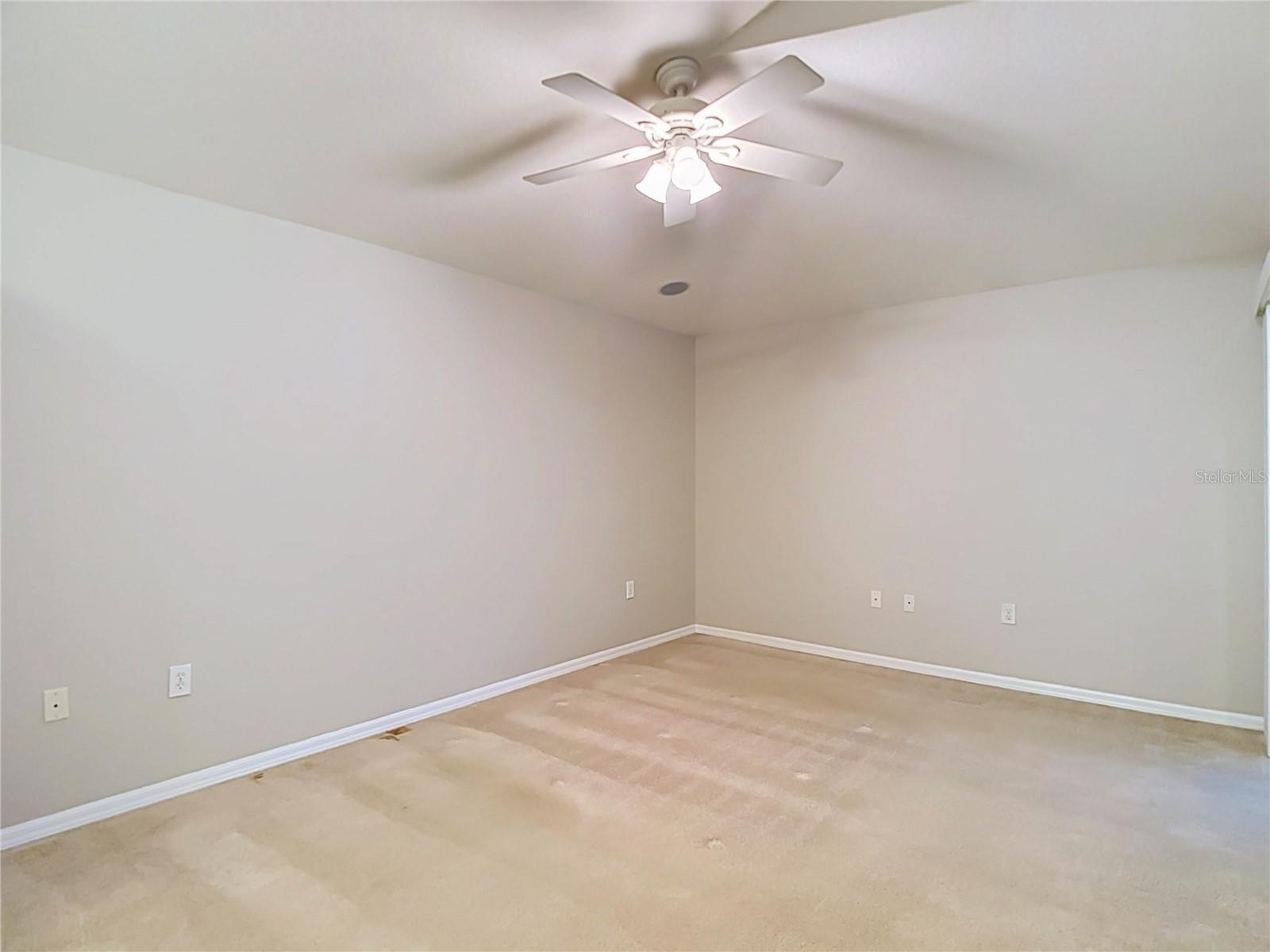 MEADOW POINTE - Residential