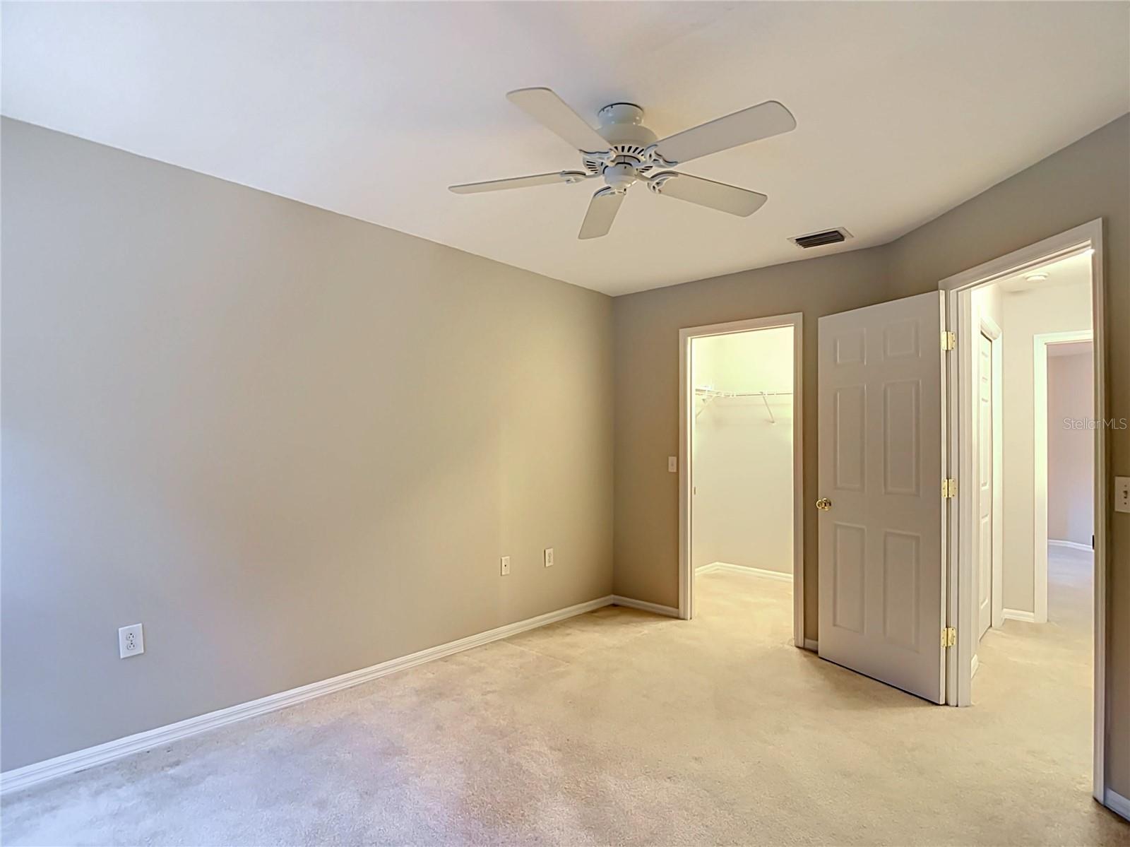 MEADOW POINTE - Residential