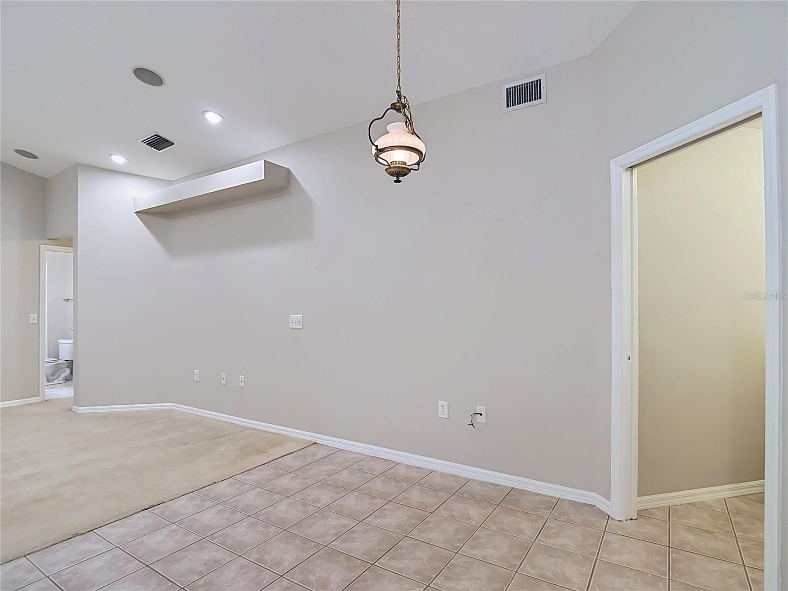 MEADOW POINTE - Residential
