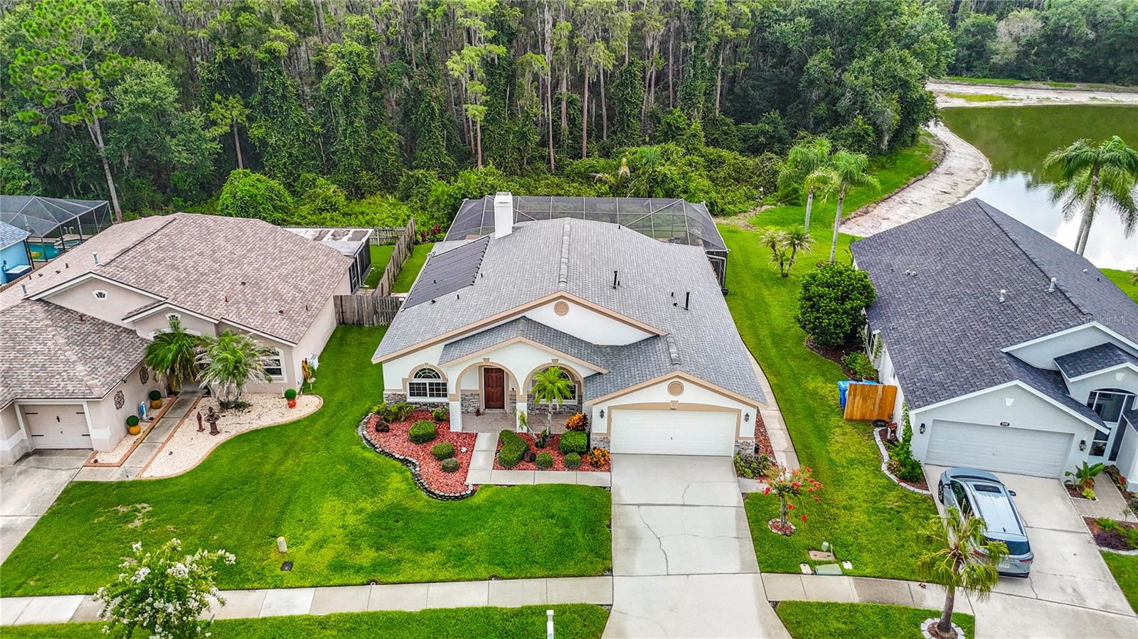 MEADOW POINTE - Residential