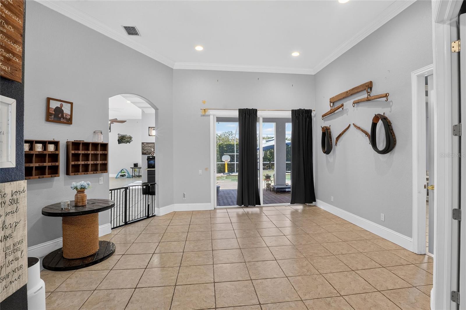 MAGNOLIA CHASE - Residential