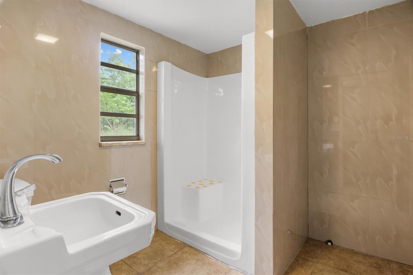 FAIRLAWN PARK UNITS 4 & 5 - Residential