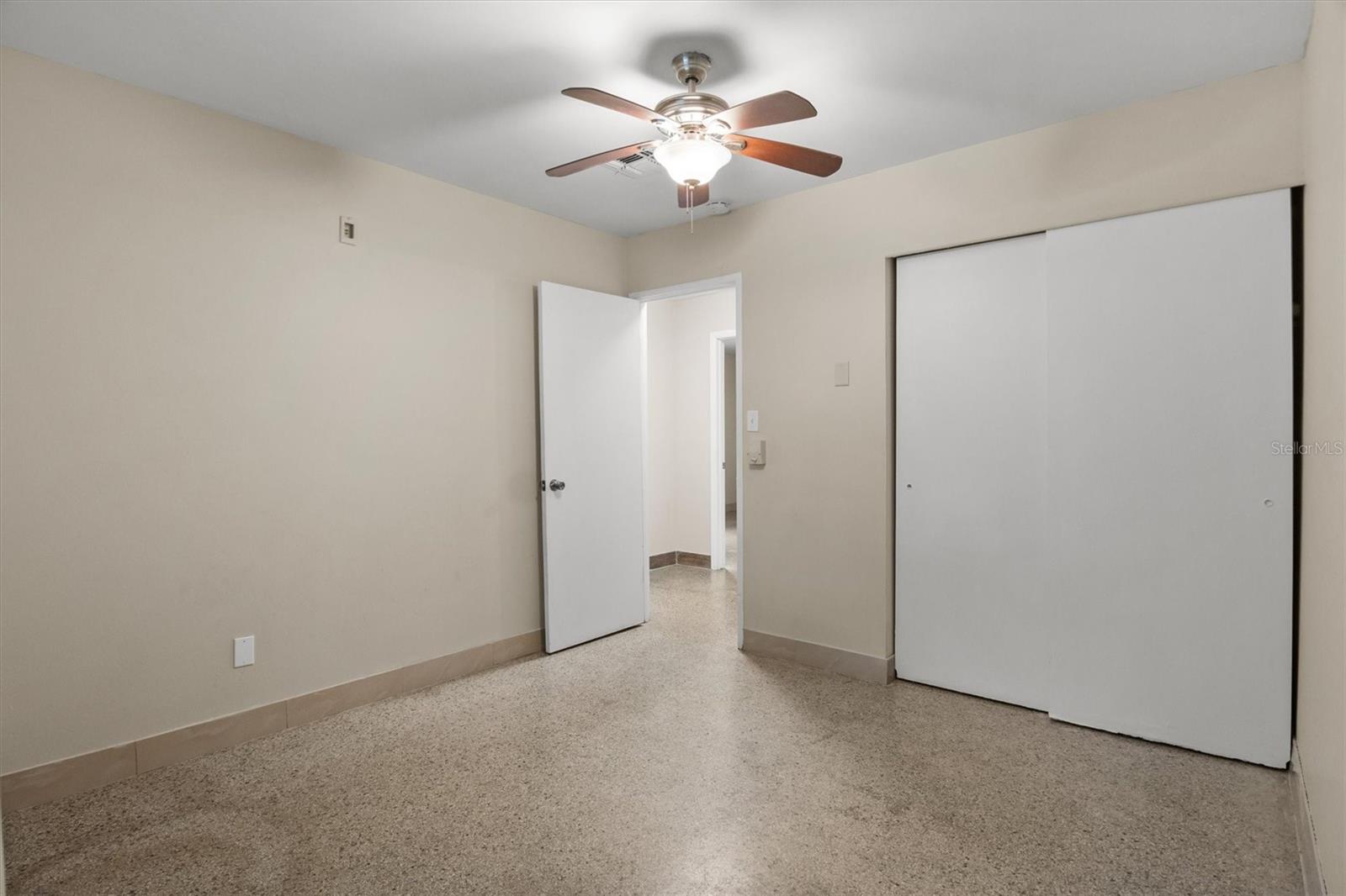 FAIRLAWN PARK UNITS 4 & 5 - Residential