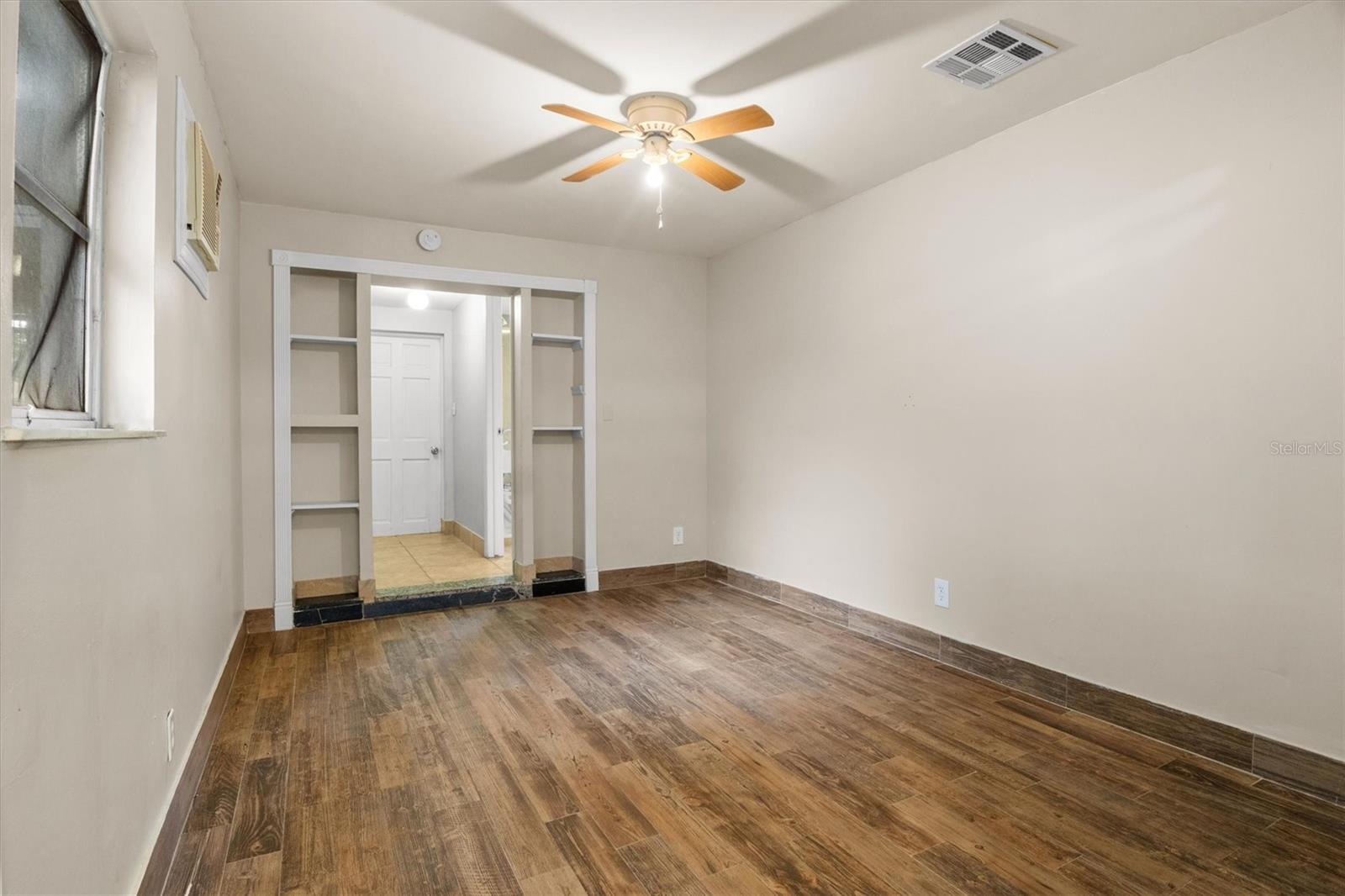 FAIRLAWN PARK UNITS 4 & 5 - Residential