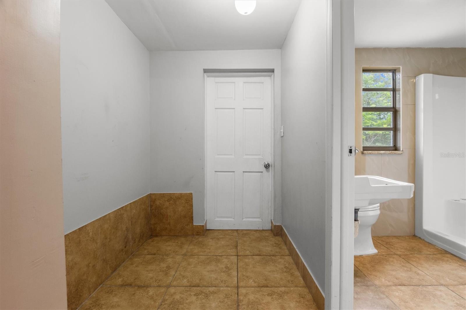 FAIRLAWN PARK UNITS 4 & 5 - Residential