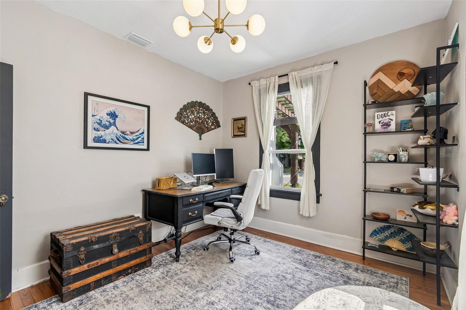PELHAM MANOR 1 - Residential