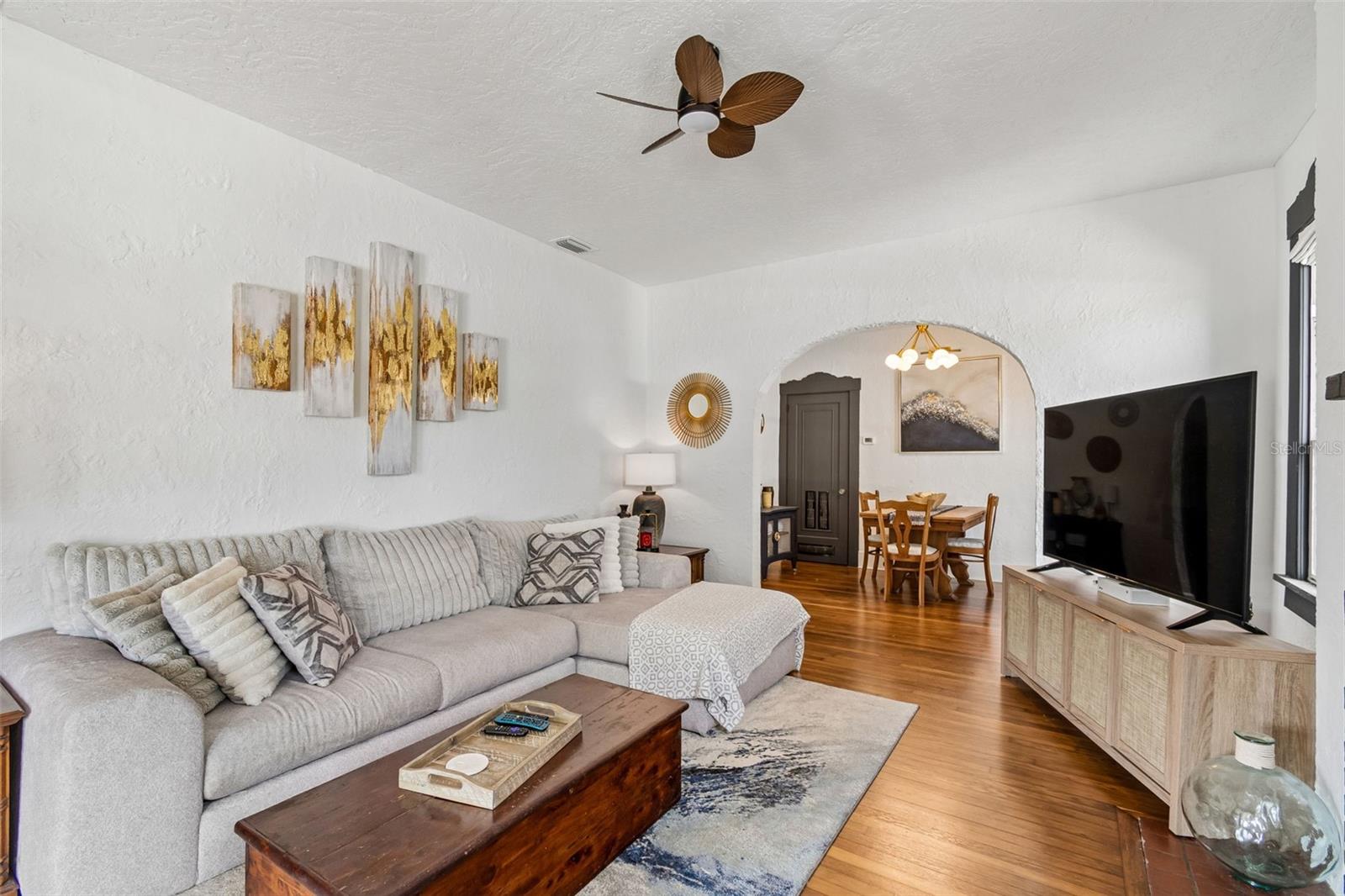 PELHAM MANOR 1 - Residential