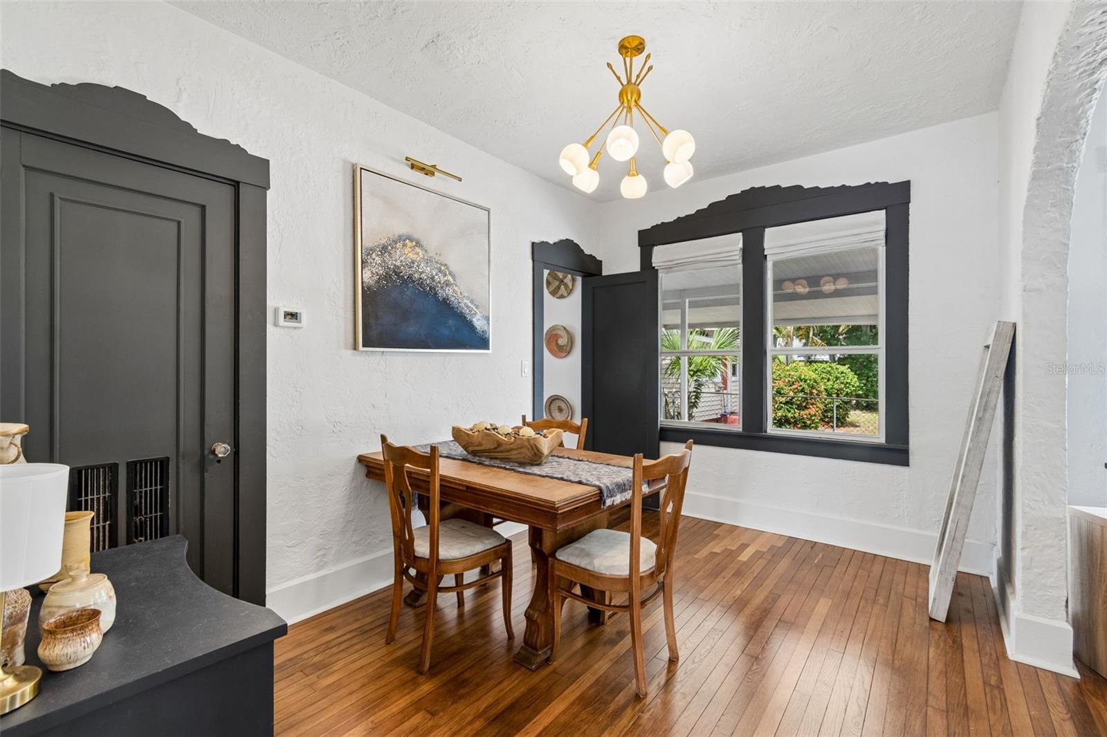 PELHAM MANOR 1 - Residential