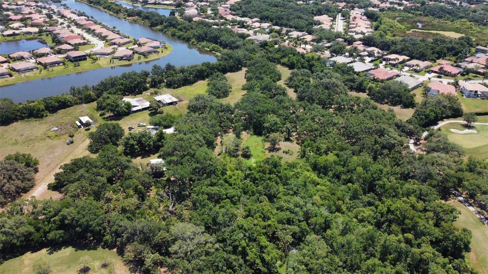 PALMER FARMS - Land