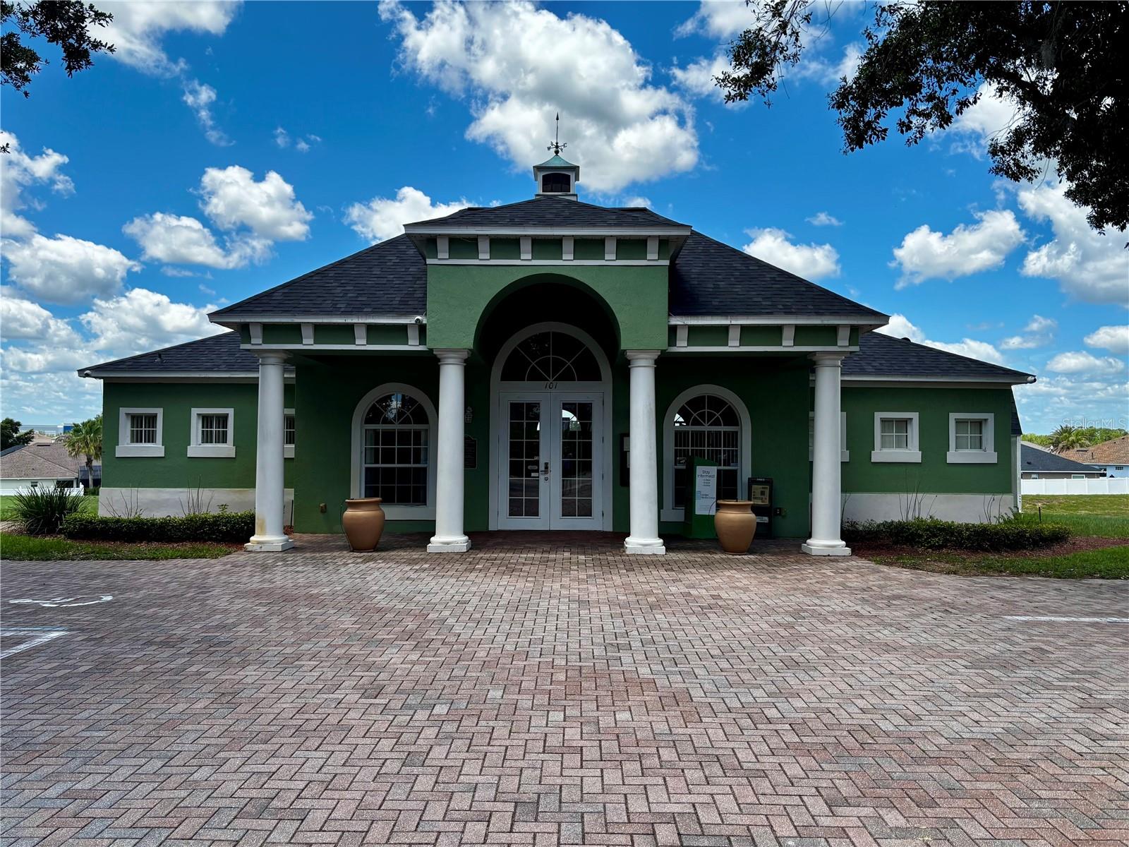 VILLAGE/TUSCAN RDG - Residential