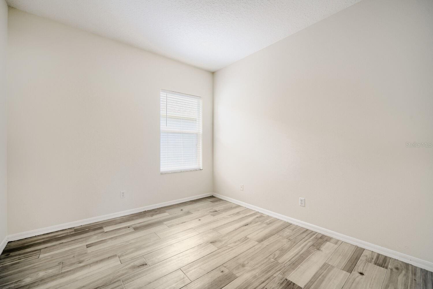 VILLAGE/TUSCAN RDG - Residential