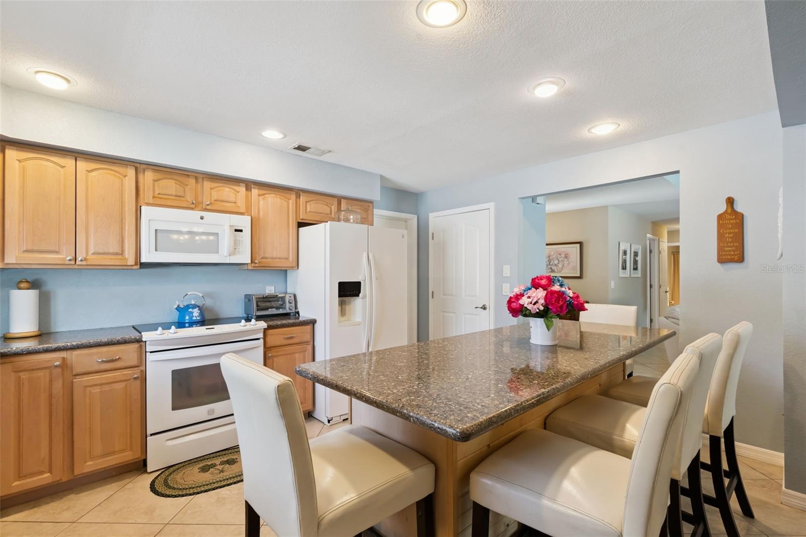 CLUBHOUSE ESTATES - Residential