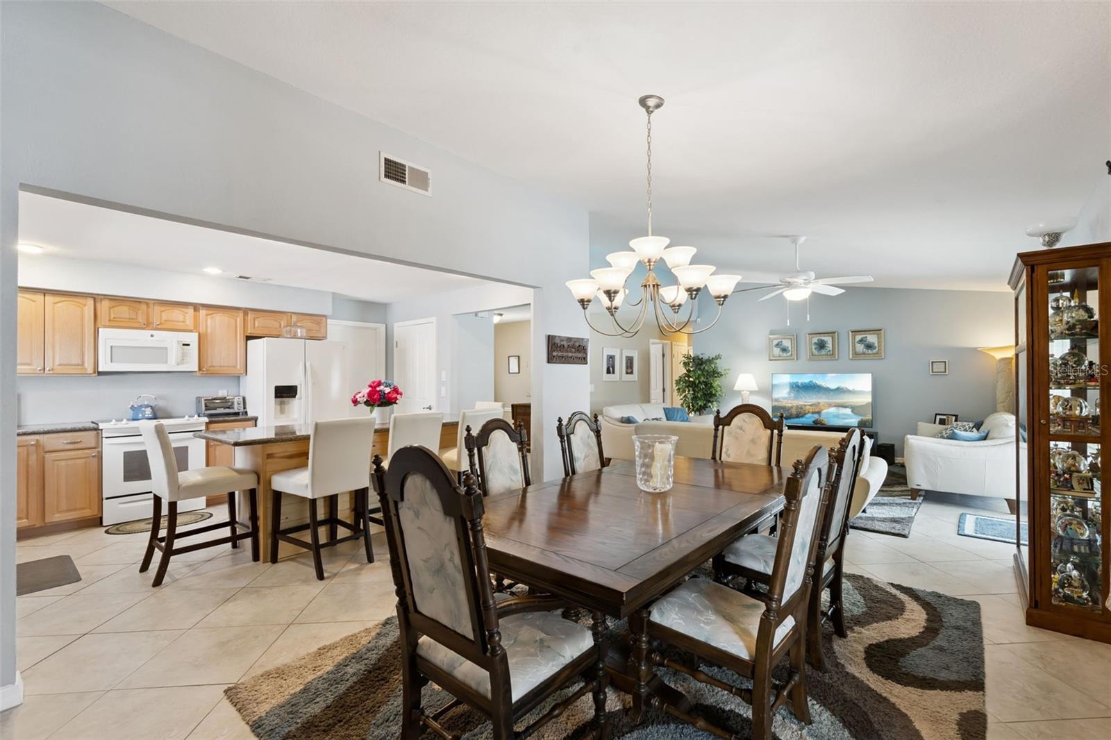 CLUBHOUSE ESTATES - Residential