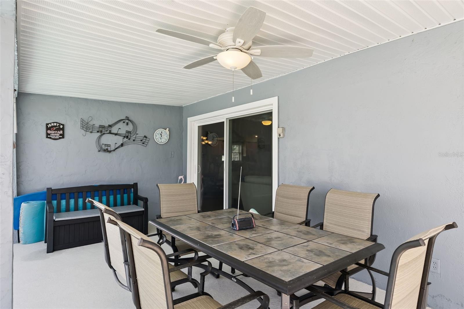 CLUBHOUSE ESTATES - Residential