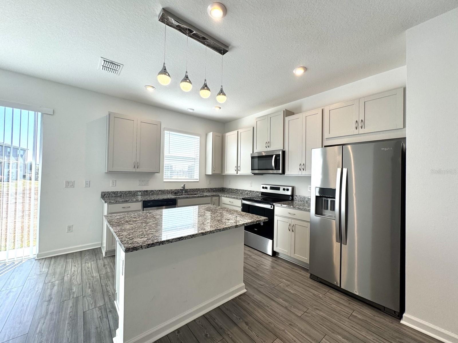 SPRING ISLE PALMS - Residential Lease