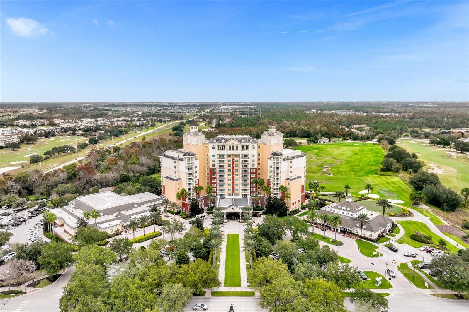 CENTRE COURT RIDGE PH 8 CONDO - Residential