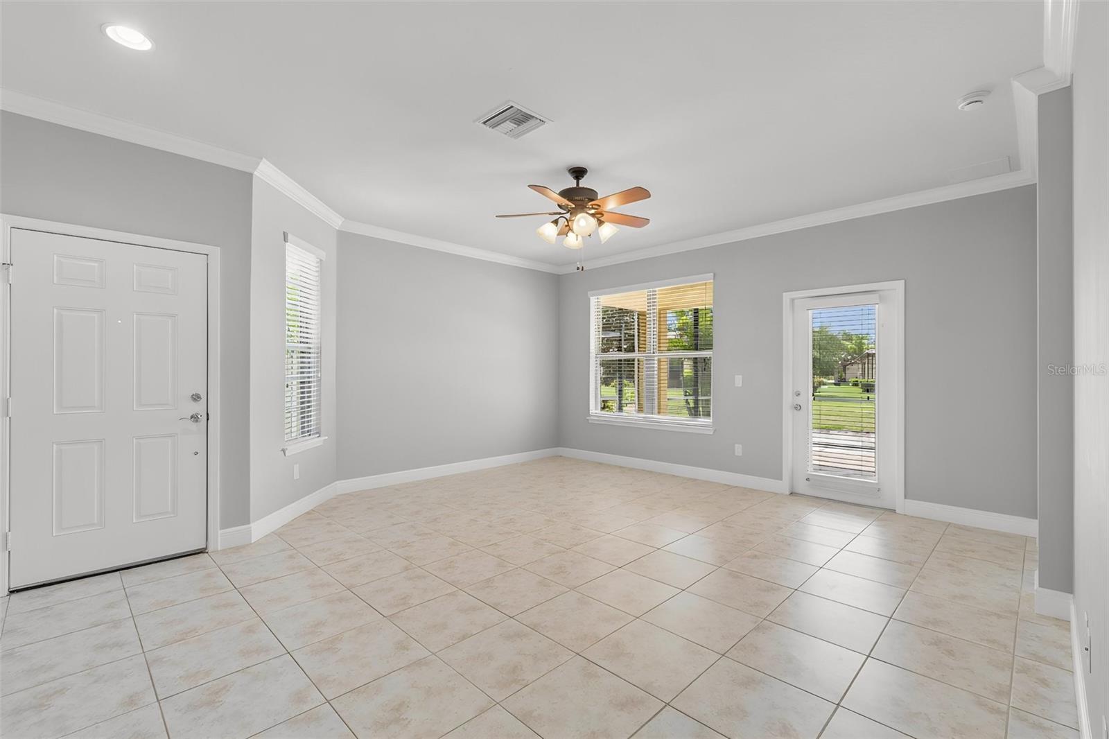 SOUTHSHORE FALLS PH 3D-PART - Residential