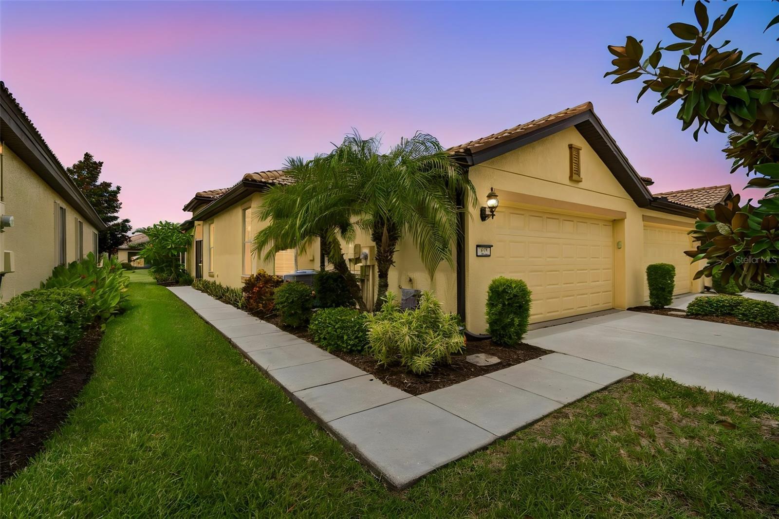 SOUTHSHORE FALLS PH 3D-PART - Residential