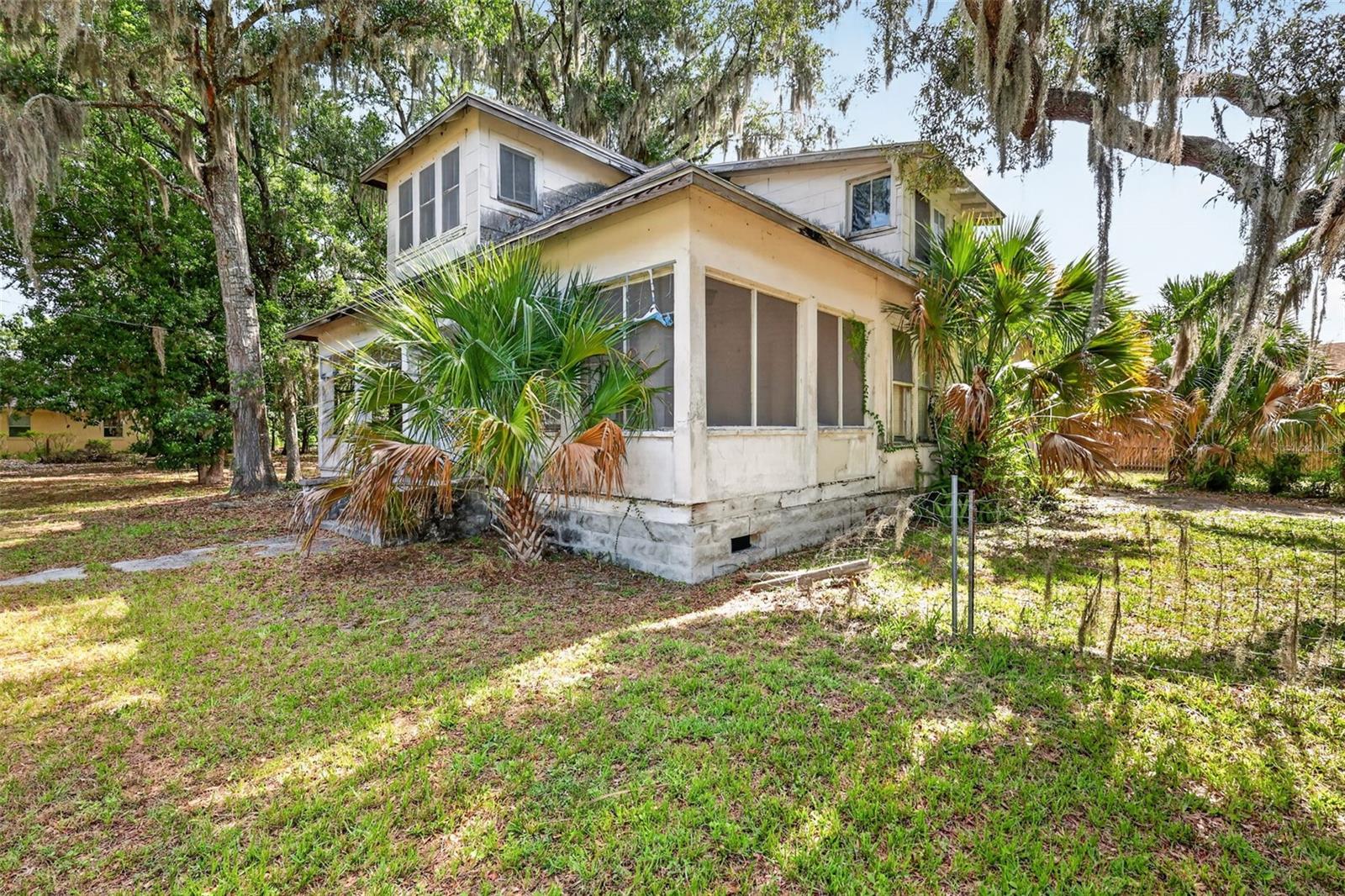 MOUNT DORA - Residential