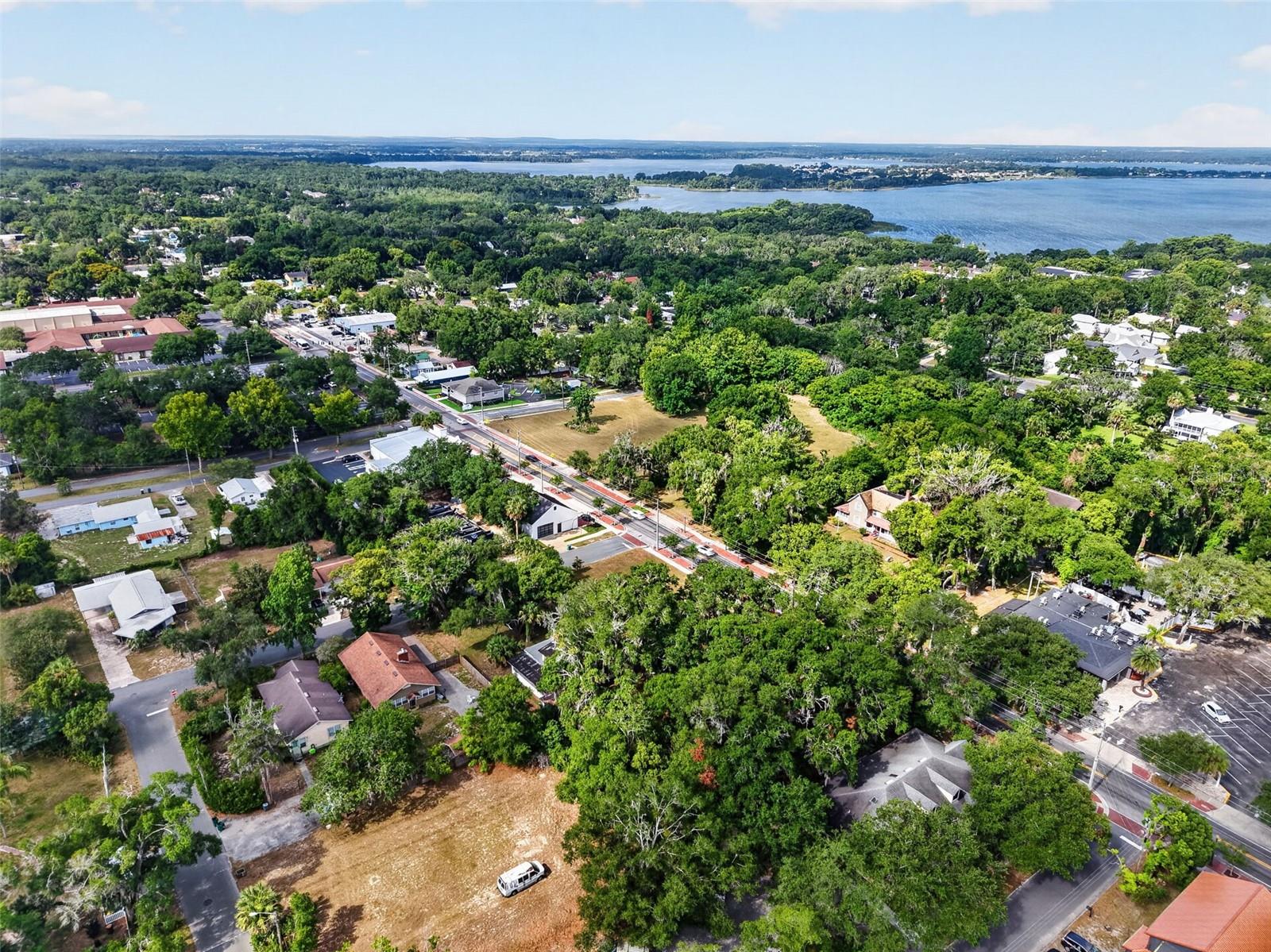 MOUNT DORA - Residential