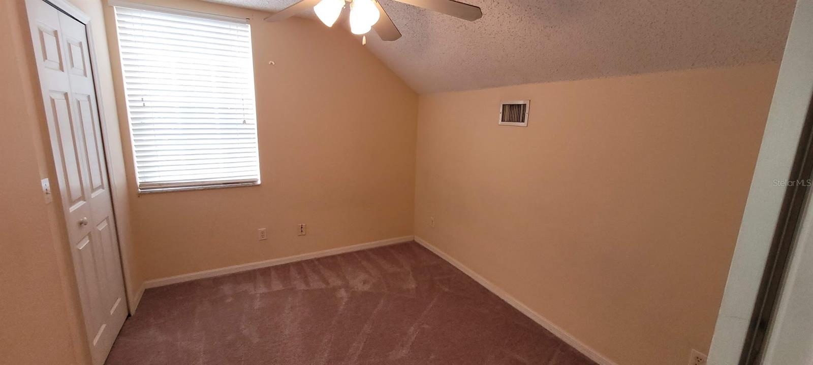BRENTWOOD HILLS TR D E UNIT 01 - Residential