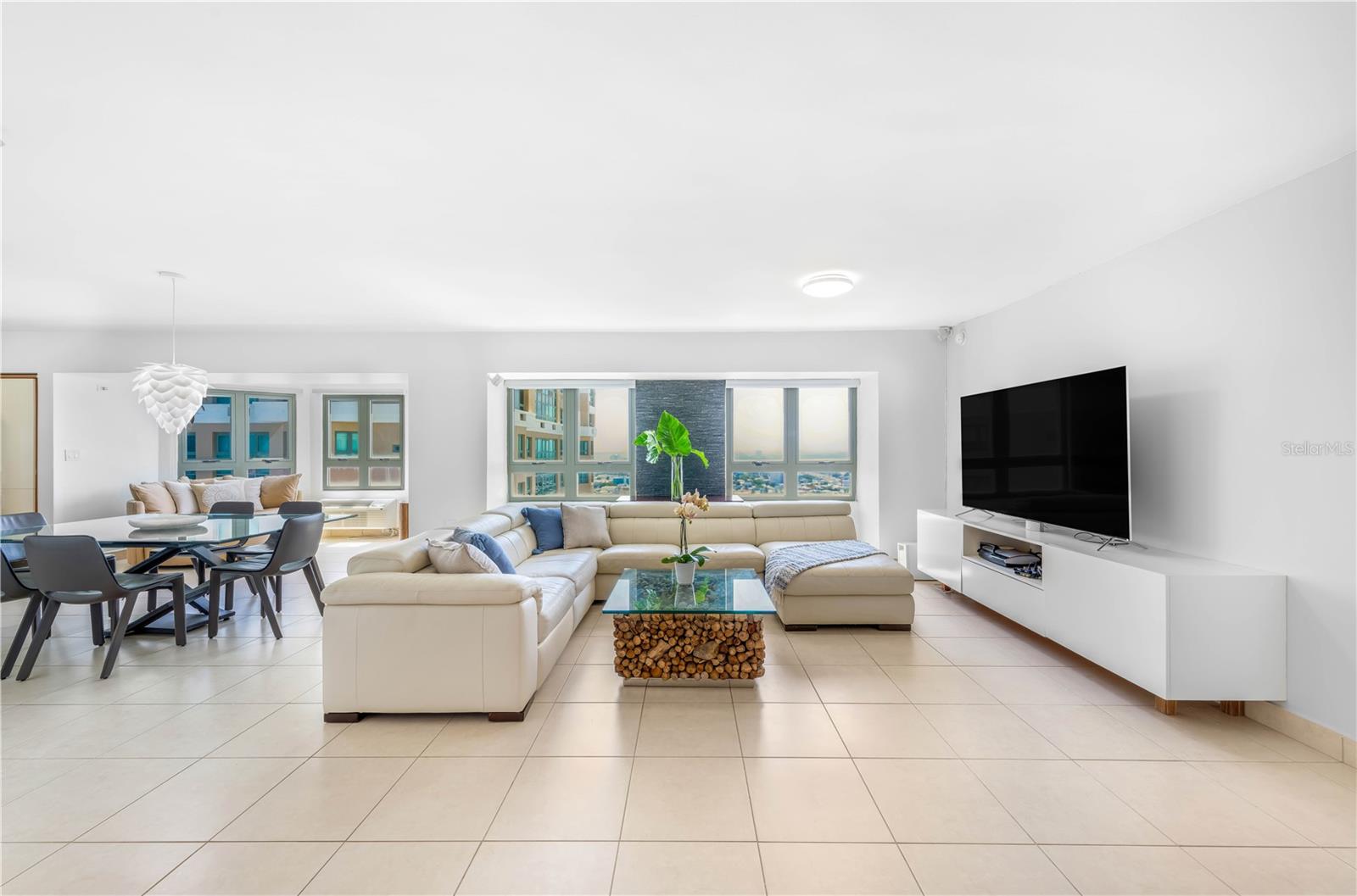 CONDADO - Residential Lease