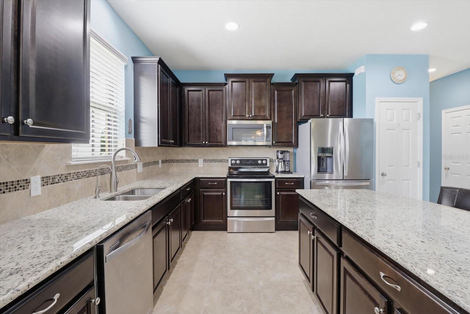 TRILLIUM VILLAGE E PH 1 - Residential