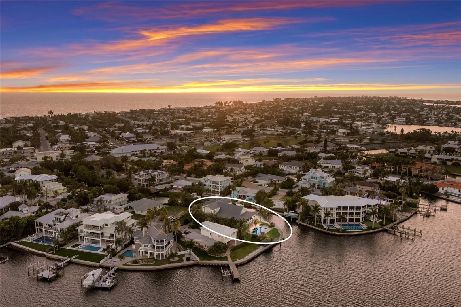 HOLMES BEACH 12TH UNIT - Residential