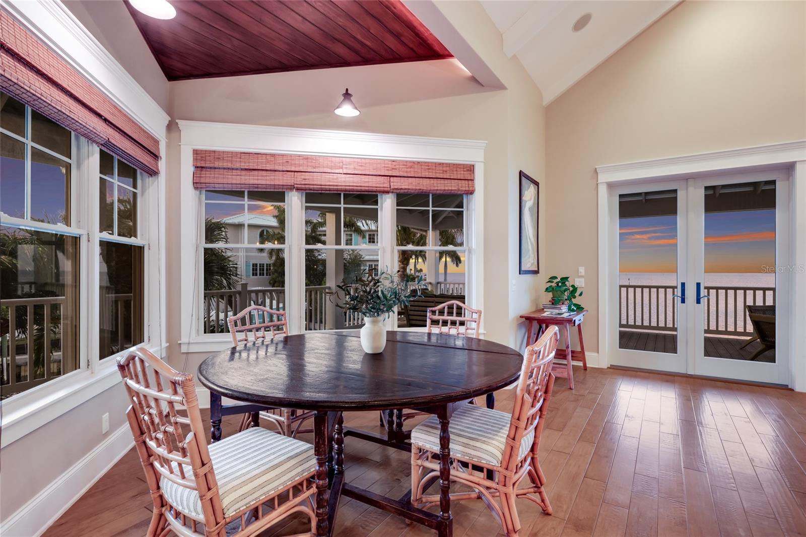 HOLMES BEACH 12TH UNIT - Residential