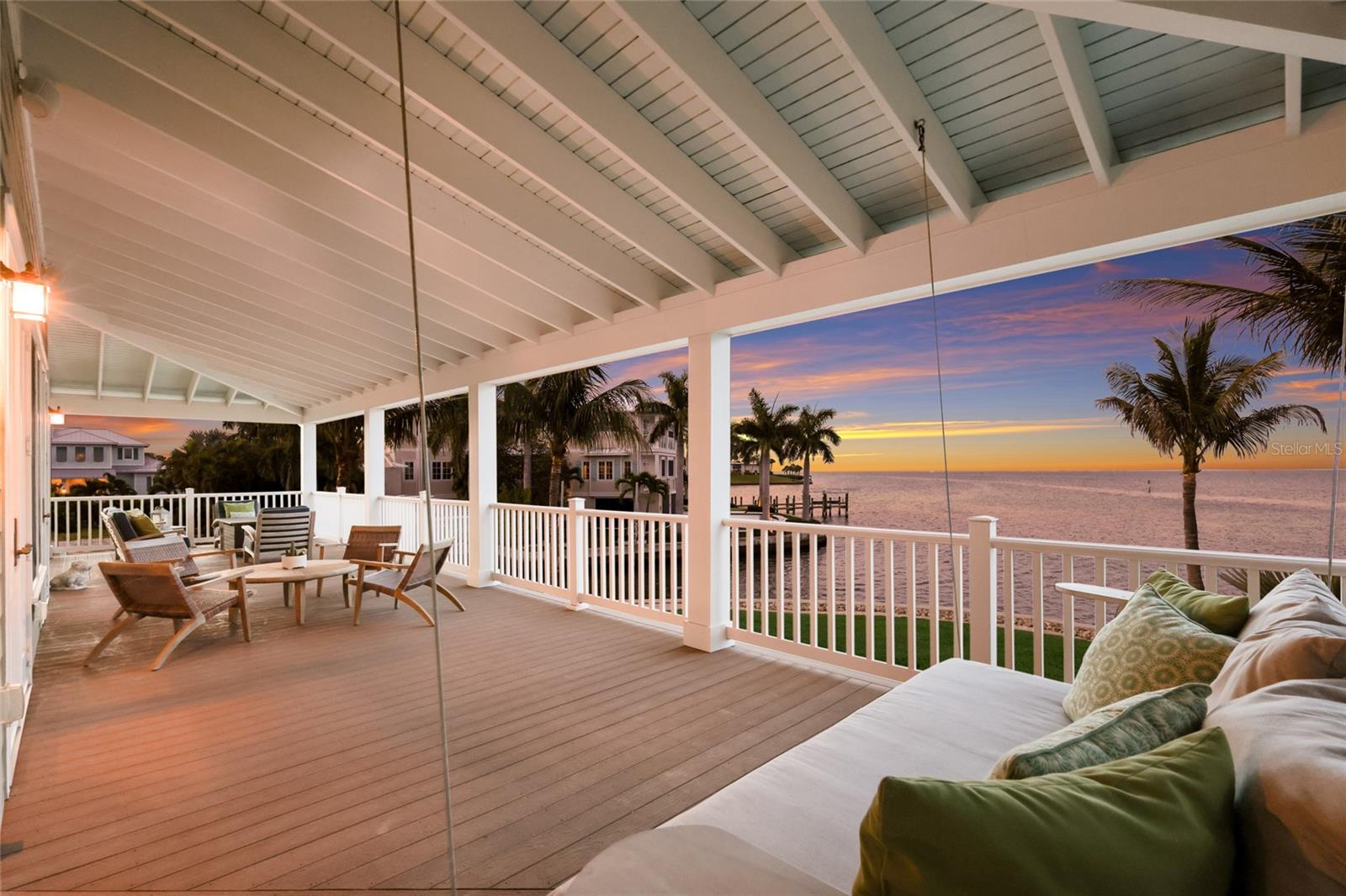 HOLMES BEACH 12TH UNIT - Residential