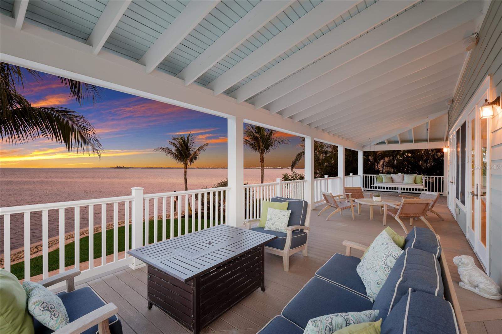 HOLMES BEACH 12TH UNIT - Residential