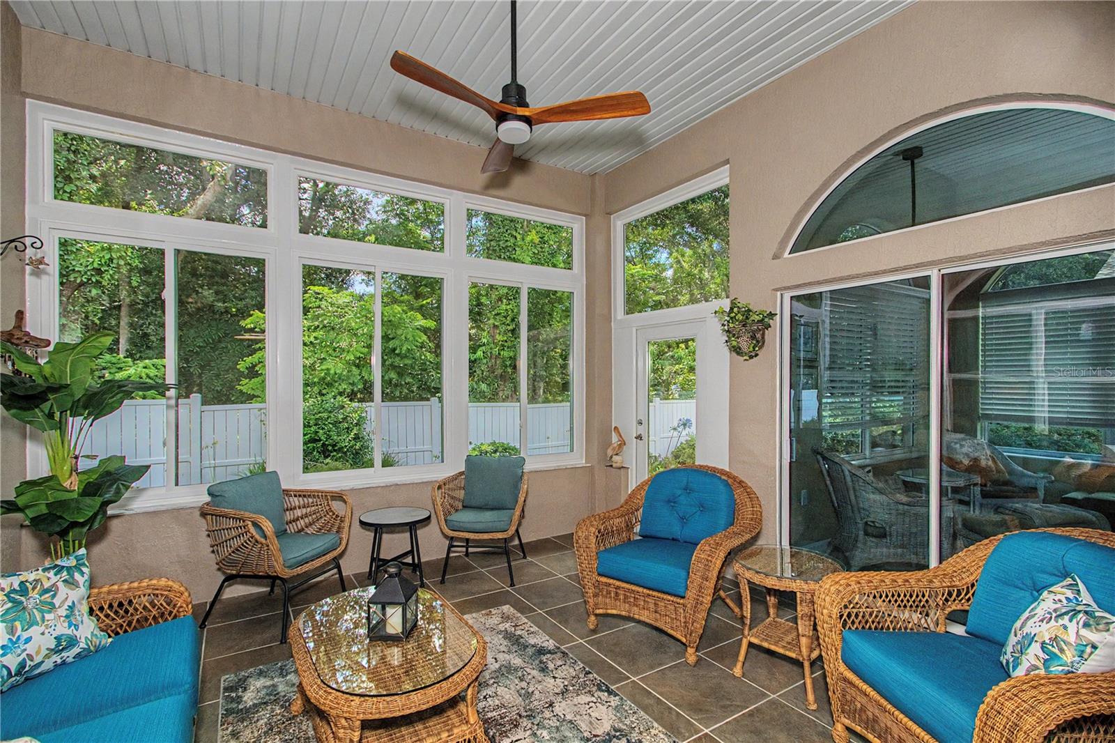 OAK RUN EAGLES POINT - Residential
