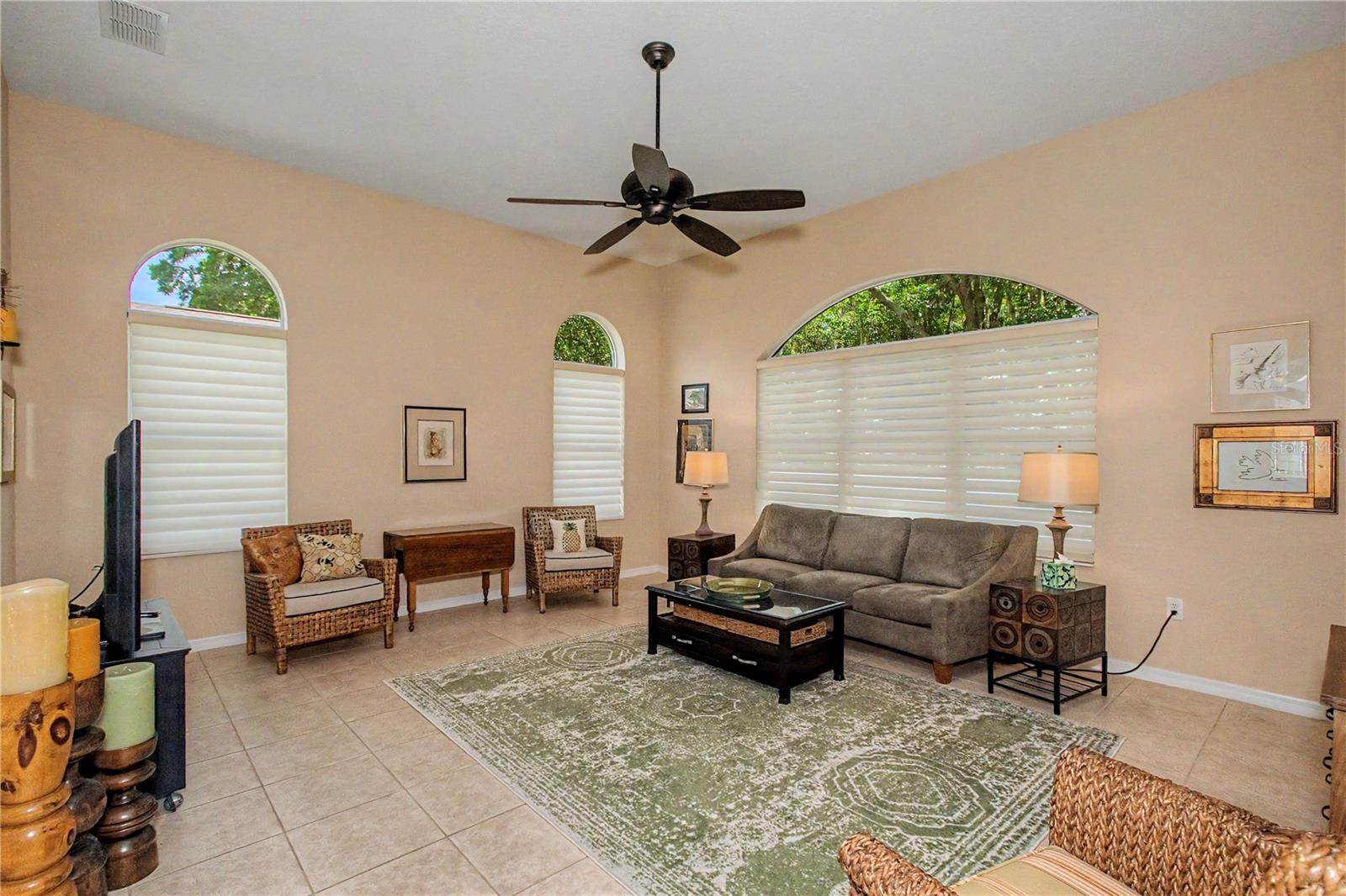 OAK RUN EAGLES POINT - Residential